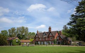 Ravenwood Hall Hotel